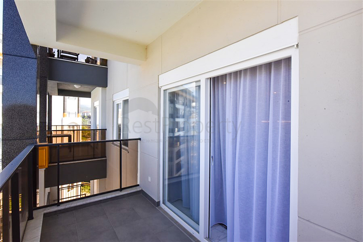 شقة 1+1 للايجار في مجمع سكني جديد