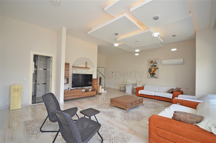 3 + 1 حديقة دوبلكس في كيستيل