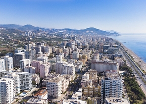 شقة 1+1 في مجمع من الدرجة الممتازة في منطقة محمودلار