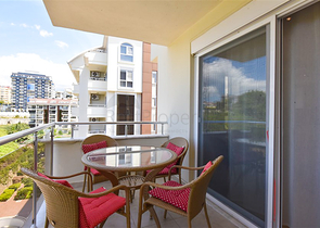 شقة 2+1 على بعد 500 متر من البحر في منطقة أفسلار