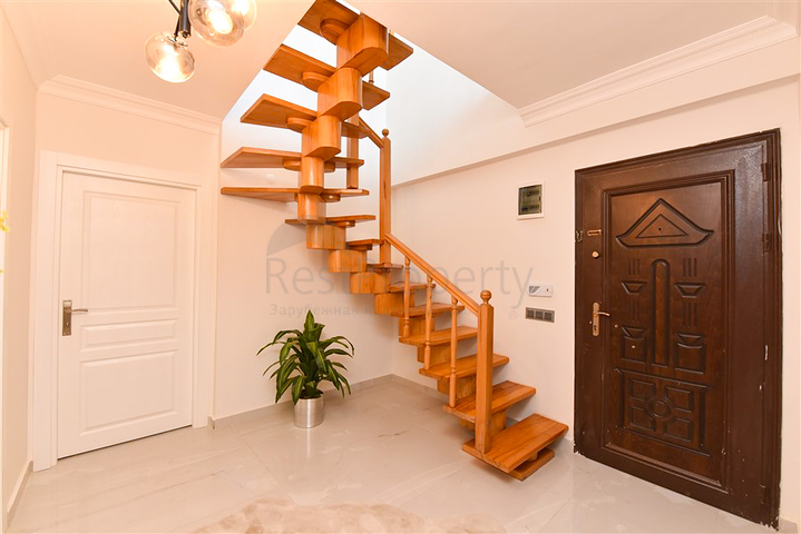 3 + 1 بنتهاوس على بعد 300 متر فقط من البحر الأبيض المتوسط في منطقة أوبا