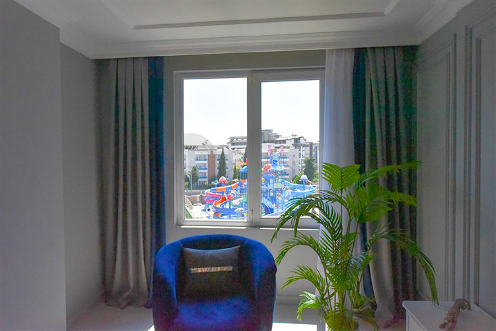 3 + 1 بنتهاوس على بعد 300 متر فقط من البحر الأبيض المتوسط في منطقة أوبا