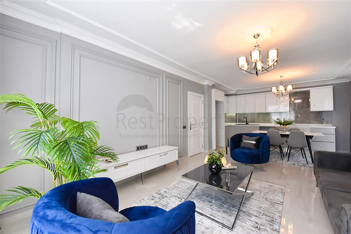 3 + 1 بنتهاوس على بعد 300 متر فقط من البحر الأبيض المتوسط في منطقة أوبا