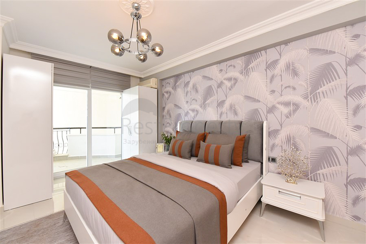 3 + 1 بنتهاوس على بعد 300 متر فقط من البحر الأبيض المتوسط في منطقة أوبا