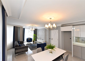 3 + 1 بنتهاوس على بعد 300 متر فقط من البحر الأبيض المتوسط في منطقة أوبا