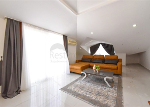 3 + 1 بنتهاوس على بعد 300 متر فقط من البحر الأبيض المتوسط في منطقة أوبا