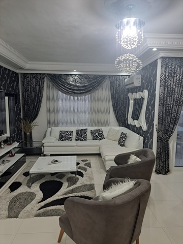 شقة مفروشة 2 + 1 في قلب ألانيا