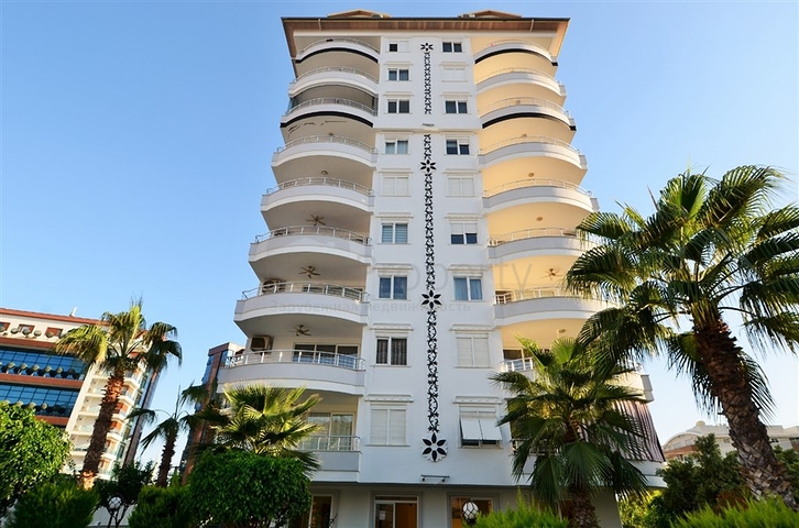 شقة فسيحة 2 + 1 في منطقة جيكجيلي