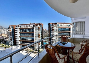 شقة فسيحة 2 + 1 في منطقة جيكجيلي