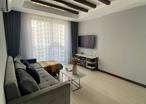 شقة فسيحة 1 + 1 في منطقة محمودلار