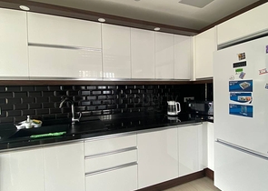 شقة فسيحة 1 + 1 في منطقة محمودلار