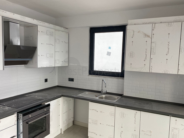 إقامة فريدة من المالك مع إطلالة على البحر محاطة بالغابة