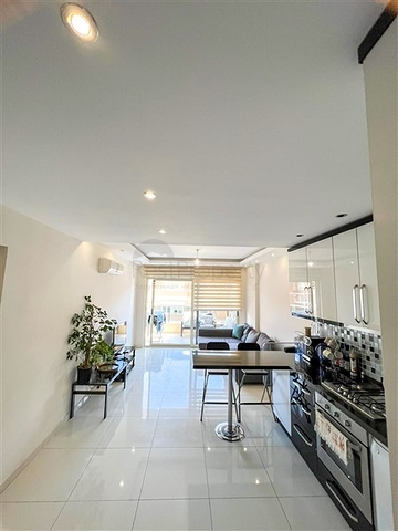 شقة فسيحة 1 + 1 بمساحة 70 م2