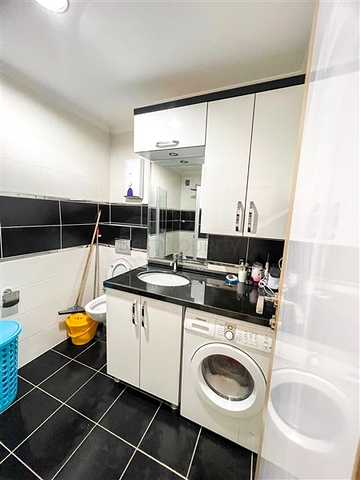 شقة فسيحة 1 + 1 بمساحة 70 م2