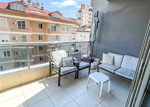 شقة فسيحة 1 + 1 بمساحة 70 م2