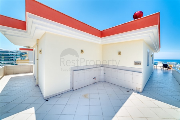 بنتهاوس كبير 3 + 1 مع مناظر خلابة