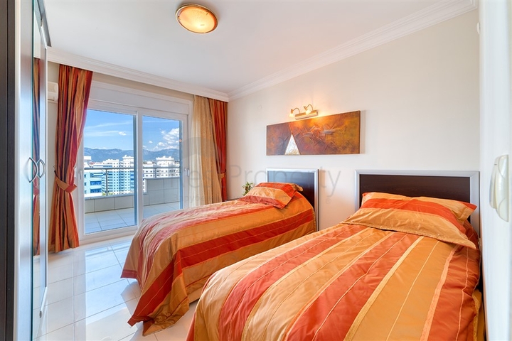 بنتهاوس كبير 3 + 1 مع مناظر خلابة