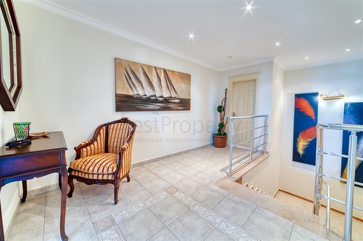 بنتهاوس كبير 3 + 1 مع مناظر خلابة