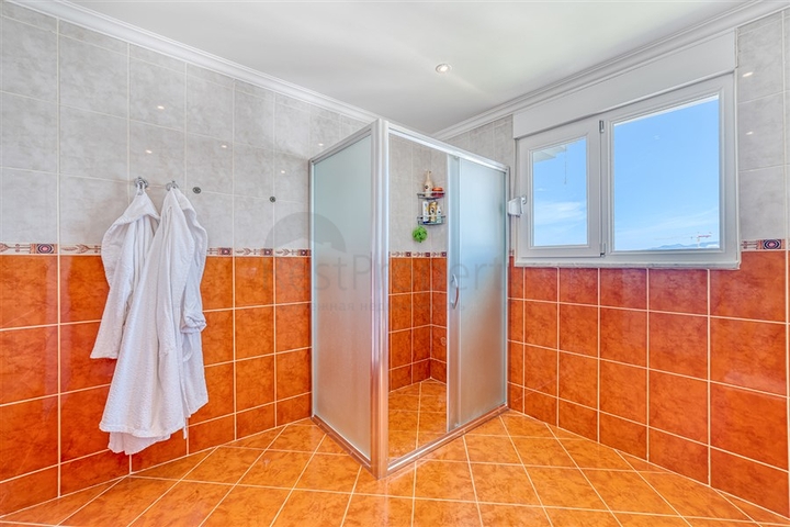 بنتهاوس كبير 3 + 1 مع مناظر خلابة