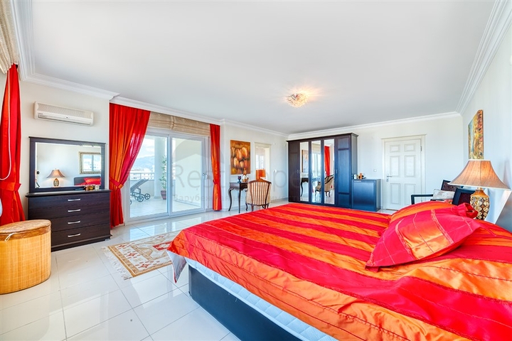 بنتهاوس كبير 3 + 1 مع مناظر خلابة