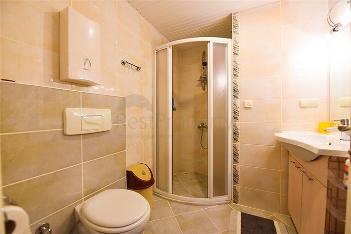 شقة واسعة تطل على البحر والجبل في منطقة جيكجيلي