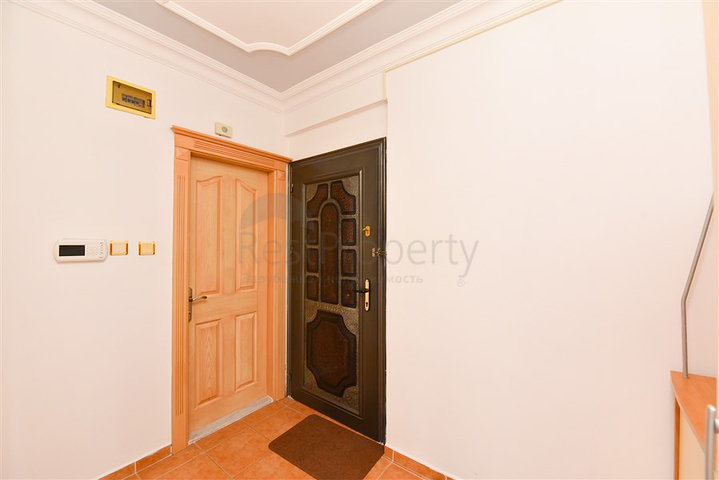 2 + 1 شقة للإيجار في وسط ألانيا