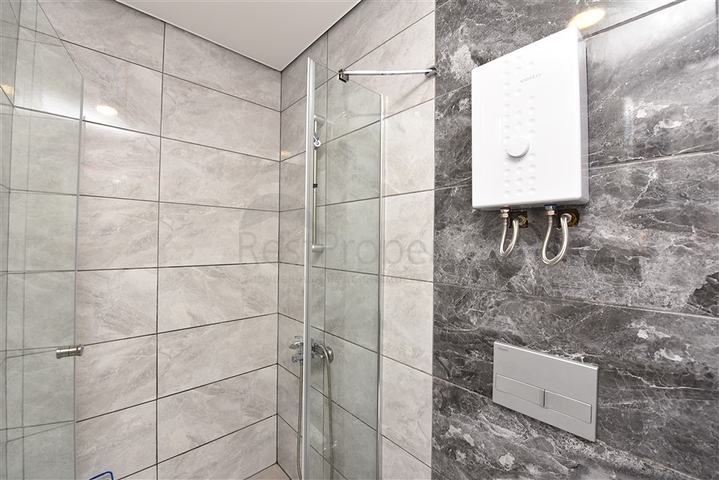 شقة مفروشة 1 + 1 مطلة على البحر والجبل في منطقة محمودلار