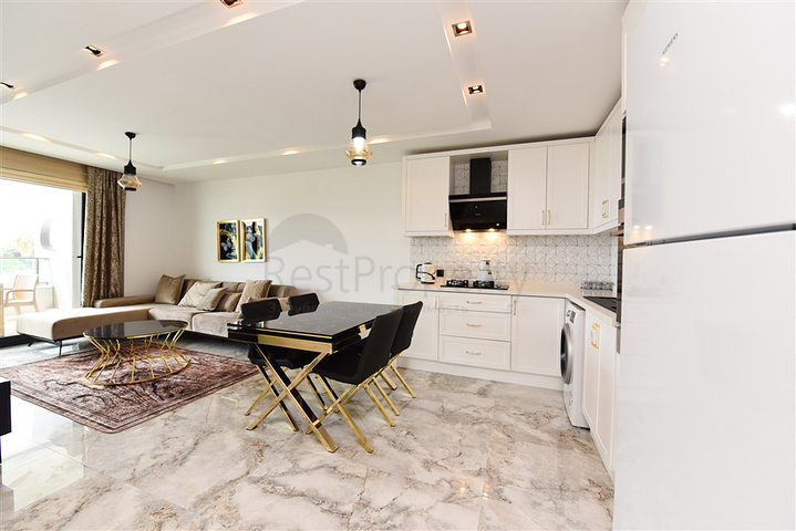 شقة مفروشة 1 + 1 في مجمع جديد في منطقة كارجيجاك