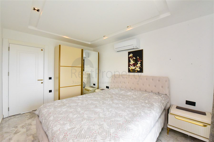 شقة مفروشة 1 + 1 في مجمع جديد في منطقة كارجيجاك