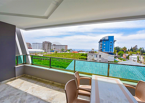 شقة مفروشة 1 + 1 في مجمع جديد في منطقة كارجيجاك