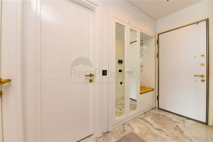 شقة فاخرة 1 + 1 في منطقة كارجيجاك