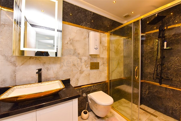 شقة فاخرة 1 + 1 في منطقة كارجيجاك