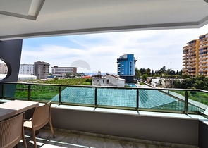 شقة فاخرة 1 + 1 في منطقة كارجيجاك