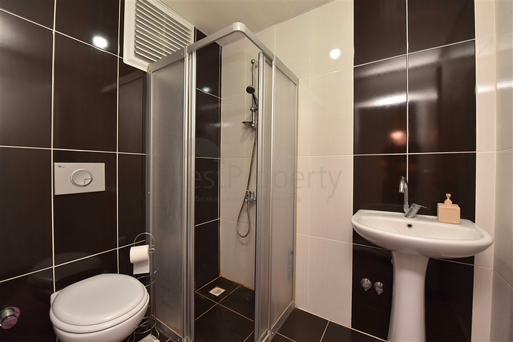 بنتهاوس 4 + 1 مع مطبخ منفصل في منطقة أوبا