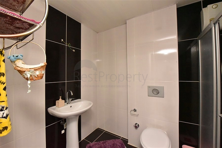 بنتهاوس 4 + 1 مع مطبخ منفصل في منطقة أوبا