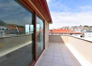 بنتهاوس 4 + 1 مع مطبخ منفصل في منطقة أوبا