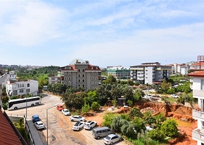 بنتهاوس 4 + 1 مع مطبخ منفصل في منطقة أوبا