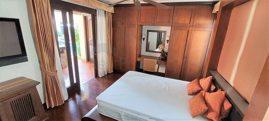 إعادة بيع الفلل في موقع مثالي