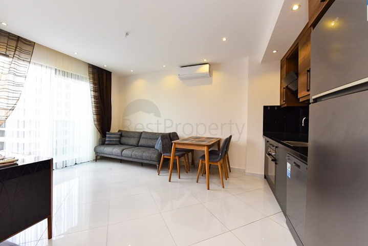 شقة مريحة 1 + 1 في مجمع سكني شهير في منطقة محمودلار