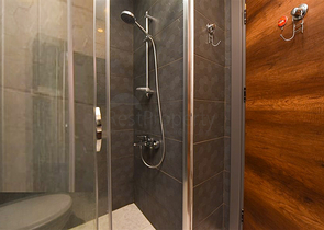 شقة مريحة 1 + 1 في مجمع سكني شهير في منطقة محمودلار