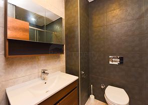 شقة مريحة 1 + 1 في مجمع سكني شهير في منطقة محمودلار