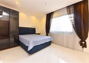 شقة مريحة 1 + 1 في مجمع سكني شهير في منطقة محمودلار