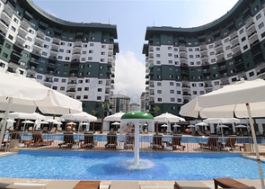 شقة مريحة 1 + 1 في مجمع سكني شهير في منطقة محمودلار