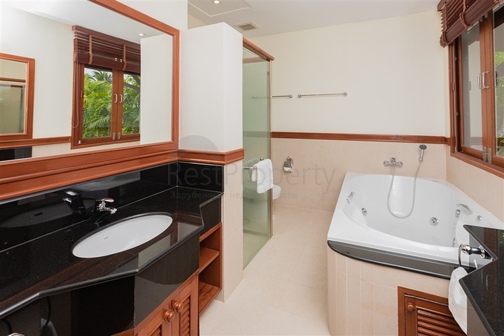 فلل عطلات فاخرة ومريحة في فوكيت