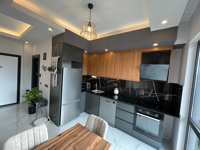 دوبلكس واسع 2 + 1 في منطقة أوبا