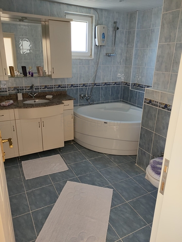 فيلا 3+1 مع امكانية الحصول على الجنسية التركية 