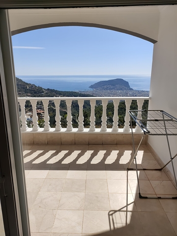 فيلا 3+1 مع امكانية الحصول على الجنسية التركية 