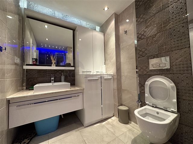 شقة من الدرجة الممتازة في منطقة أوبا