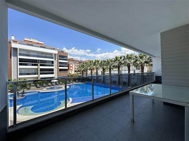 شقة من الدرجة الممتازة في منطقة أوبا