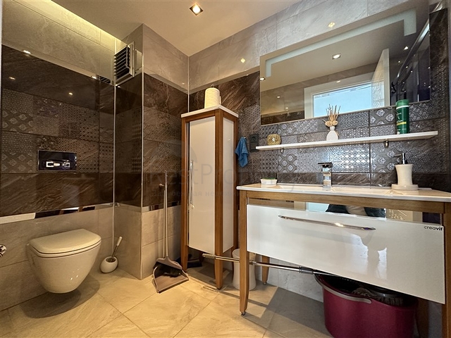 شقة من الدرجة الممتازة في منطقة أوبا